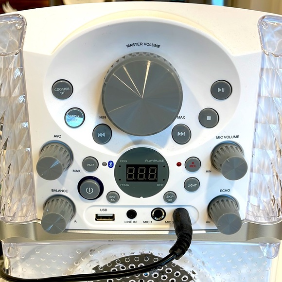 Never Used Singing Machine Karaoke Machine - Picture 8 of 8